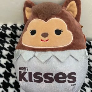 Lyca the werewolf SQUISHMALLOW 7.5 inch